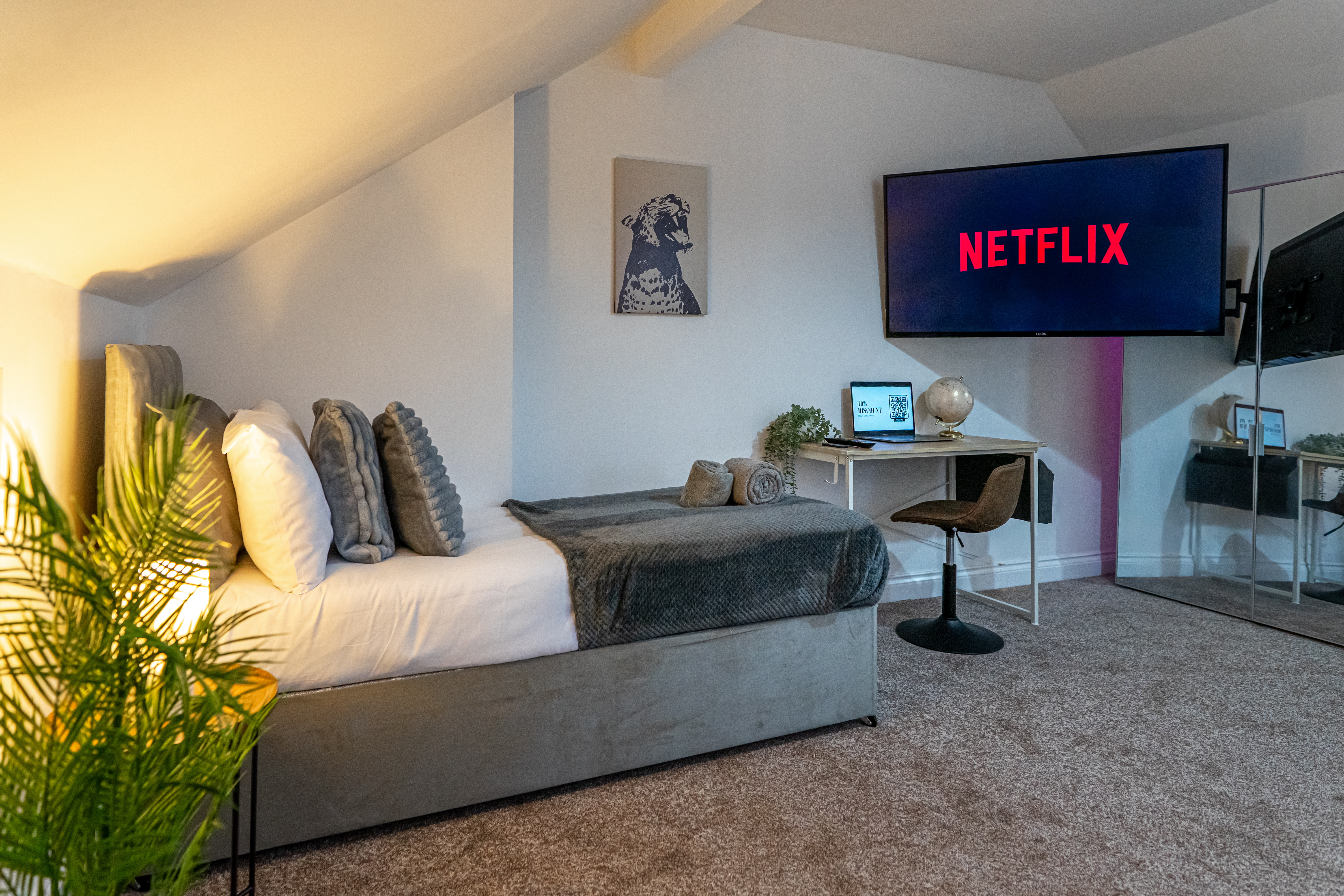 Shrubberies Suite - Photo 4