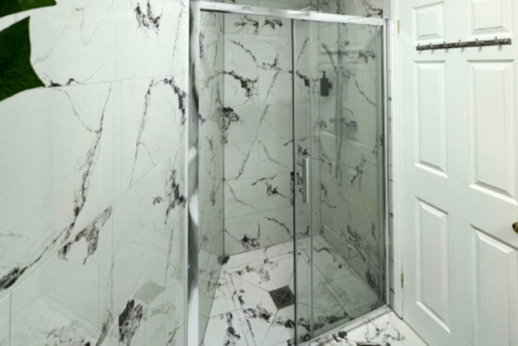 Private Apt Ensuite - Wifi, Free Parking - Photo 2