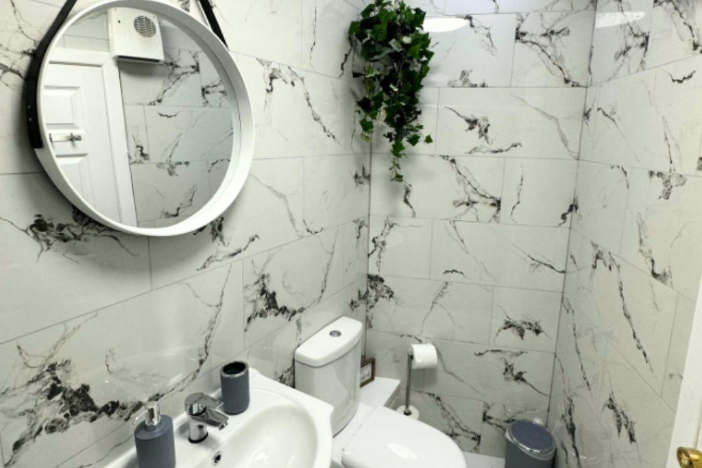 Modern Birmingham Studio | Free On-Site Parking - Photo 2